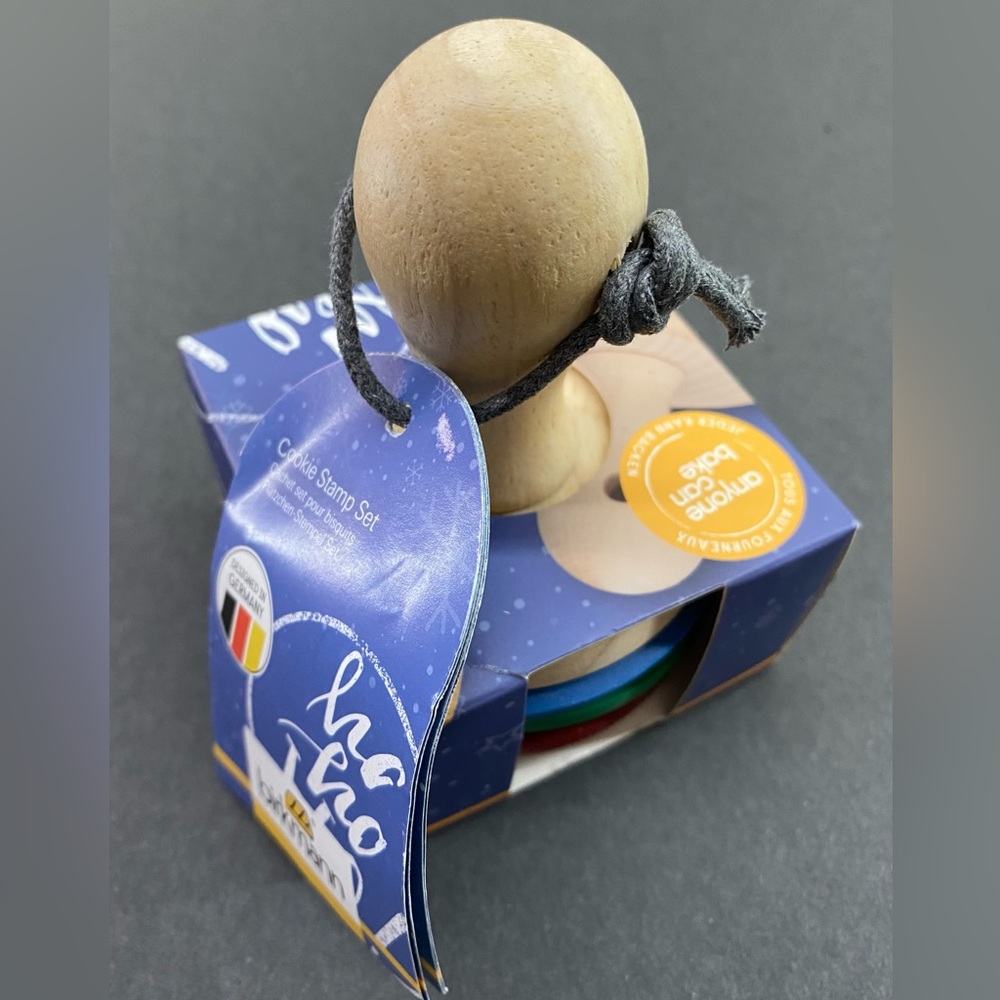 BIRKMANN Wooden Cookie Stamp Set w/3 Interchangeable Silicone Christmas Designs